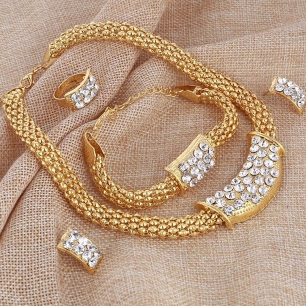 4 PCS Gold Rhinestone Necklace, Jewelry Set - Picture 3 of 8